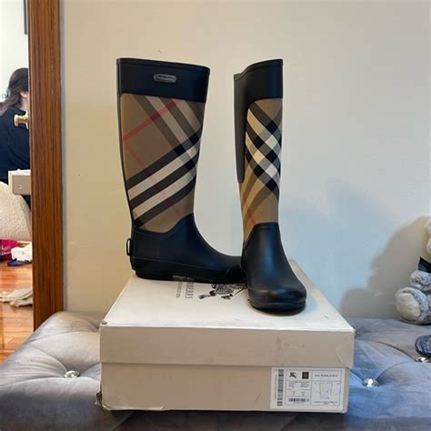 burberry clemence rain boot cheap|burberry rain boots.